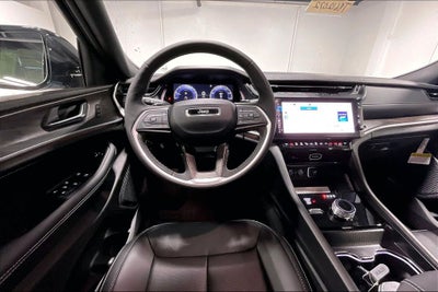2026 Jeep Grand Cherokee GRAND CHEROKEE L LIMITED RESERVE 4X4