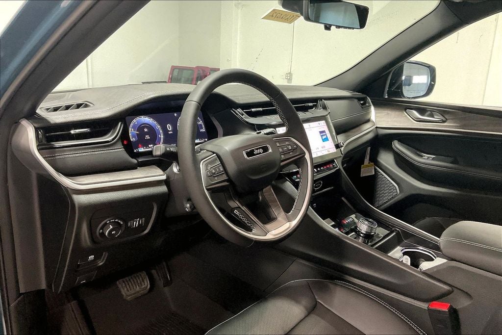 2026 Jeep Grand Cherokee GRAND CHEROKEE L LIMITED RESERVE 4X4