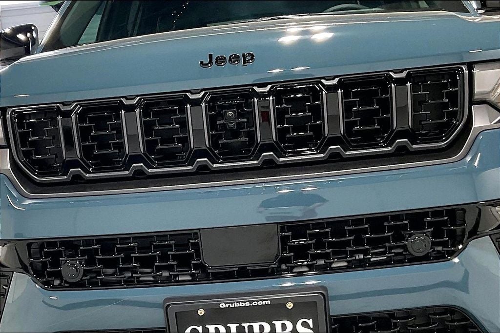 2026 Jeep Grand Cherokee GRAND CHEROKEE L LIMITED RESERVE 4X4