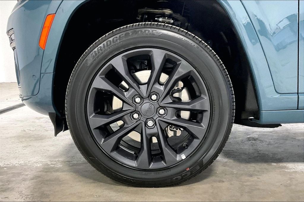2026 Jeep Grand Cherokee GRAND CHEROKEE L LIMITED RESERVE 4X4