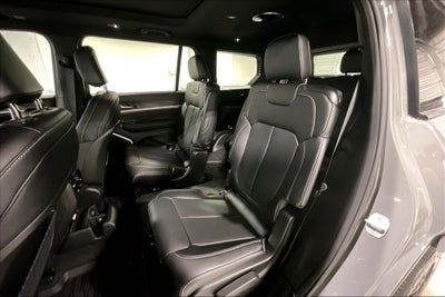 2027 Jeep Grand Cherokee GRAND CHEROKEE L LIMITED RESERVE 4X4