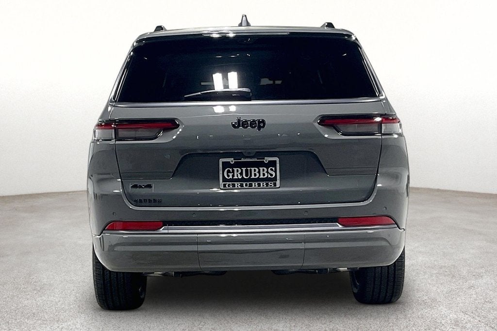 2027 Jeep Grand Cherokee GRAND CHEROKEE L LIMITED RESERVE 4X4