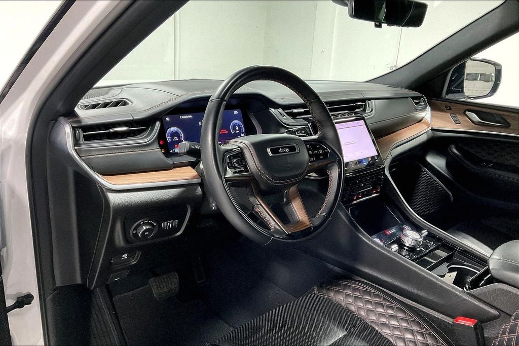 2023 Jeep Grand Cherokee L Summit 4x4