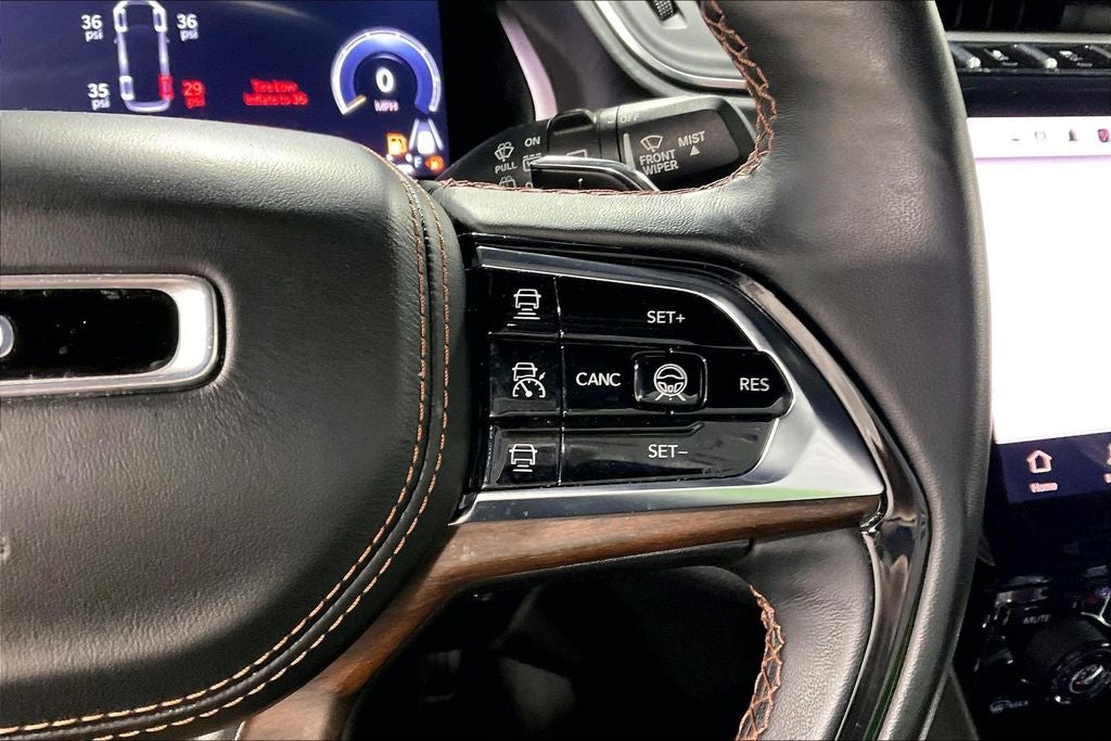 2023 Jeep Grand Cherokee L Summit 4x4