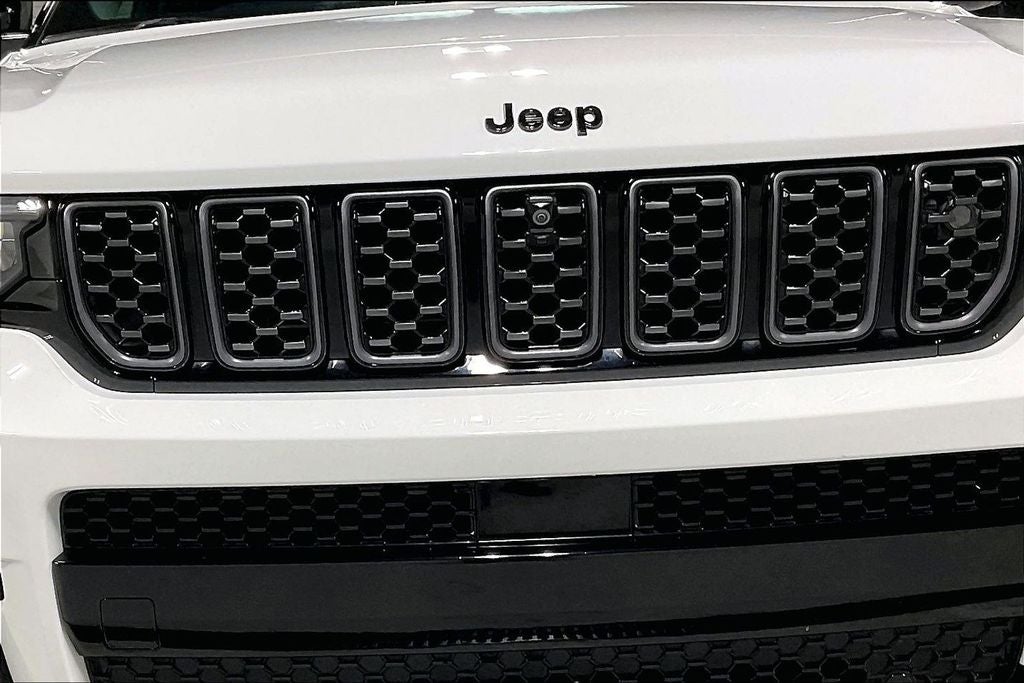 2023 Jeep Grand Cherokee L Summit 4x4
