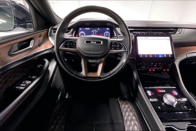 2023 Jeep Grand Cherokee L Summit 4x4