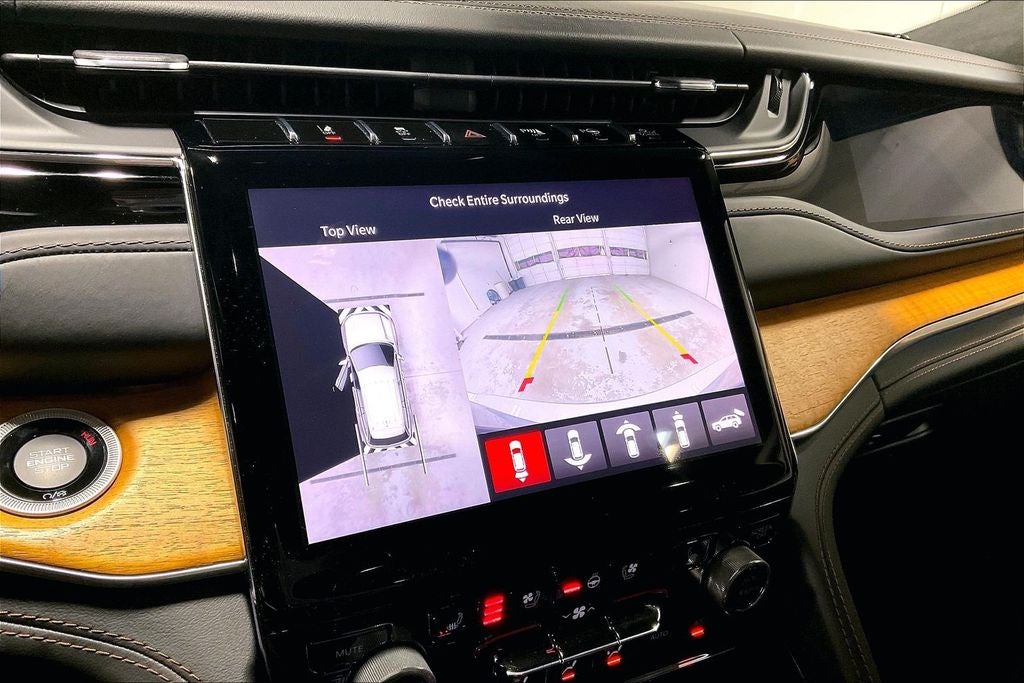 2022 Jeep Grand Cherokee L Summit Reserve 4x4