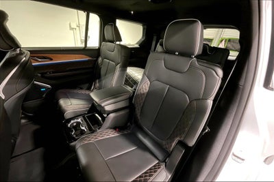 2022 Jeep Grand Cherokee L Summit Reserve 4x4