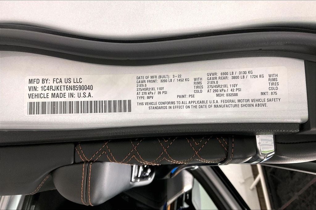 2022 Jeep Grand Cherokee L Summit Reserve 4x4