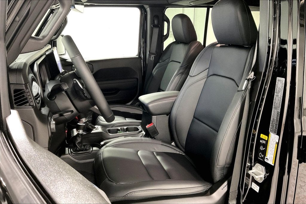 2027 Jeep Wrangler WRANGLER 4-DOOR MOAB