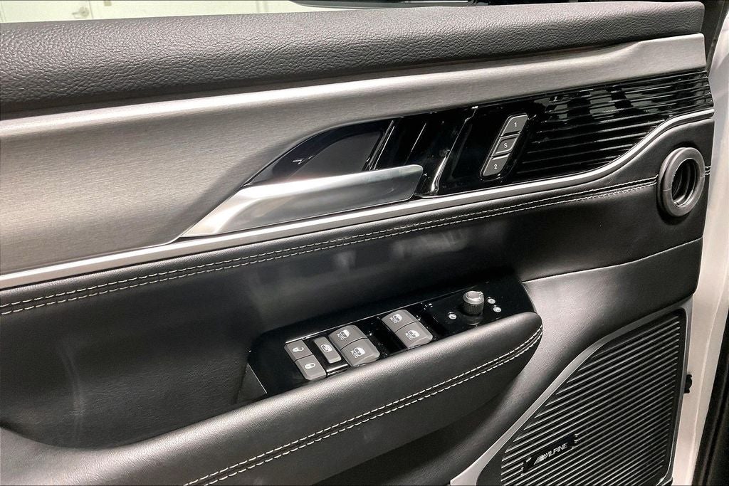 2026 Jeep Grand Wagoneer GRAND WAGONEER UPLAND 4X4