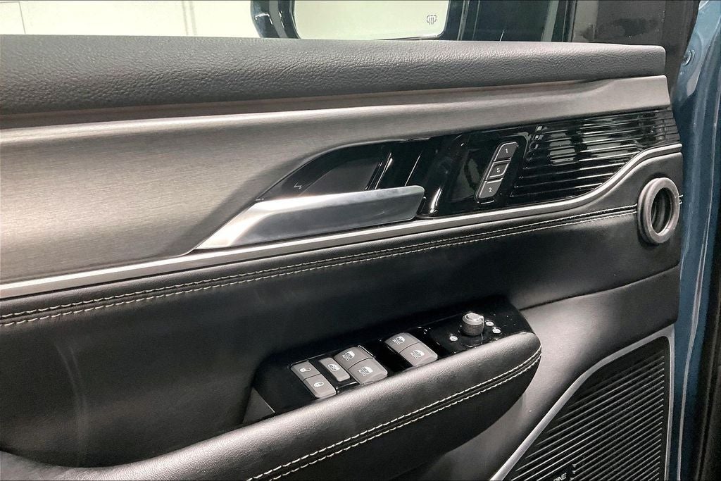 2026 Jeep Grand Wagoneer GRAND WAGONEER UPLAND 4X4