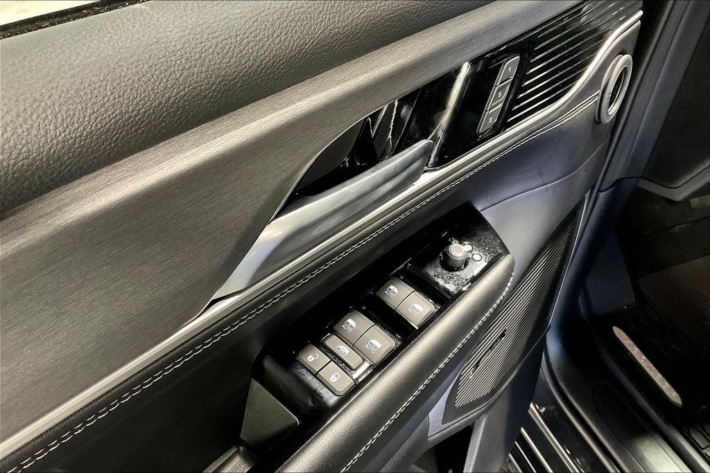 2025 Jeep Wagoneer WAGONEER CARBIDE 4X4