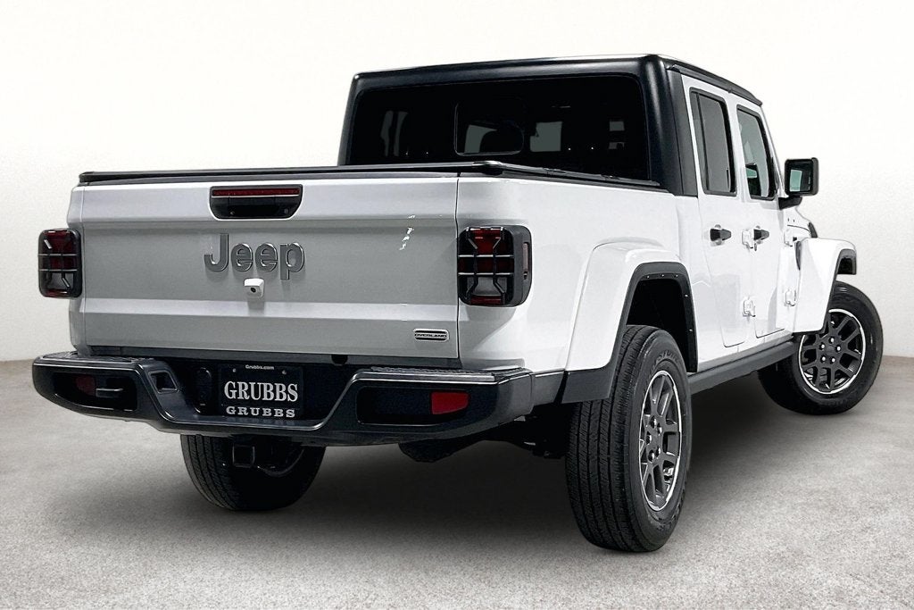 2023 Jeep Gladiator Overland 4x4