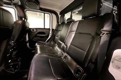 2023 Jeep Gladiator Overland 4x4