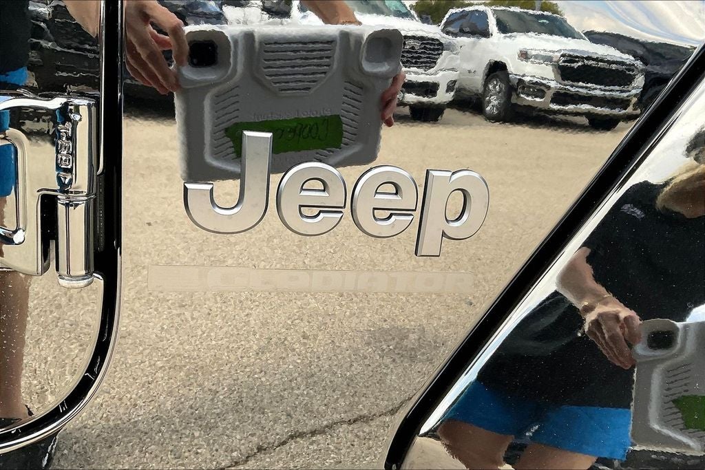 2025 Jeep Gladiator GLADIATOR SPORT S 4X4