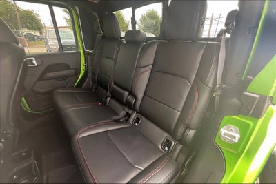 2025 Jeep Gladiator GLADIATOR RUBICON X 4X4