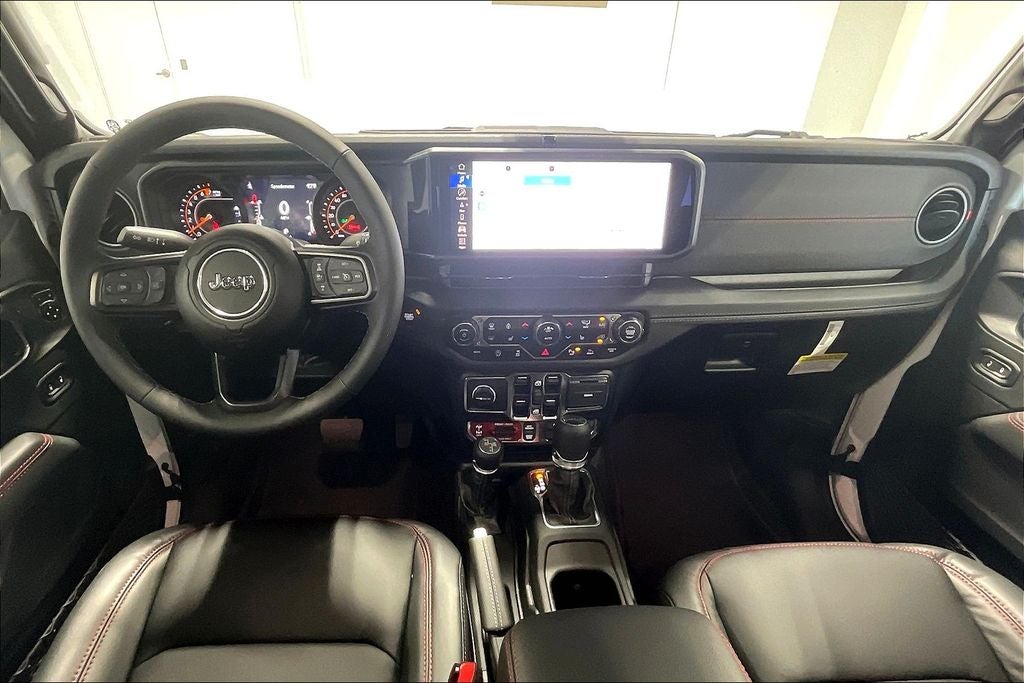 2025 Jeep Gladiator GLADIATOR RUBICON X 4X4