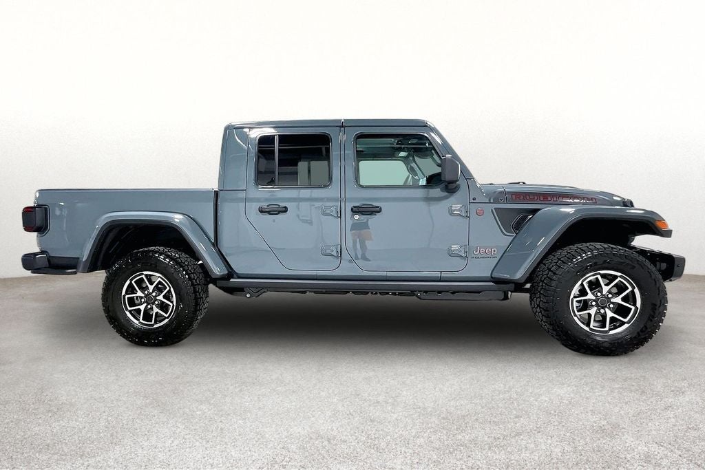 2026 Jeep Gladiator GLADIATOR SHADOW OPS 4X4