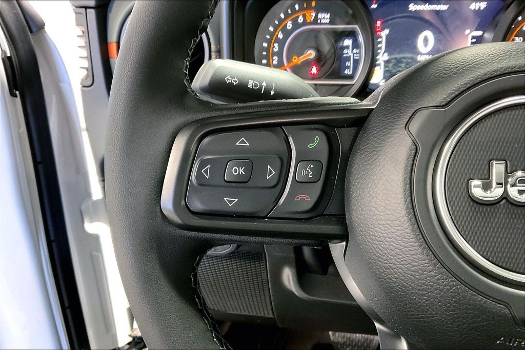 2026 Jeep Gladiator GLADIATOR MOJAVE X 4X4