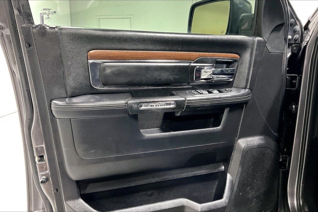 2016 RAM 1500 Laramie