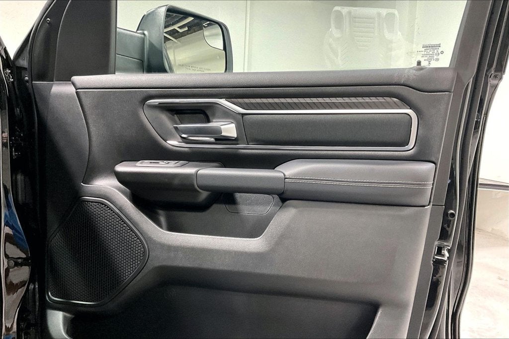 2027 RAM Ram 1500 RAM 1500 LONE STAR CREW CAB 4X2 5'7' BOX