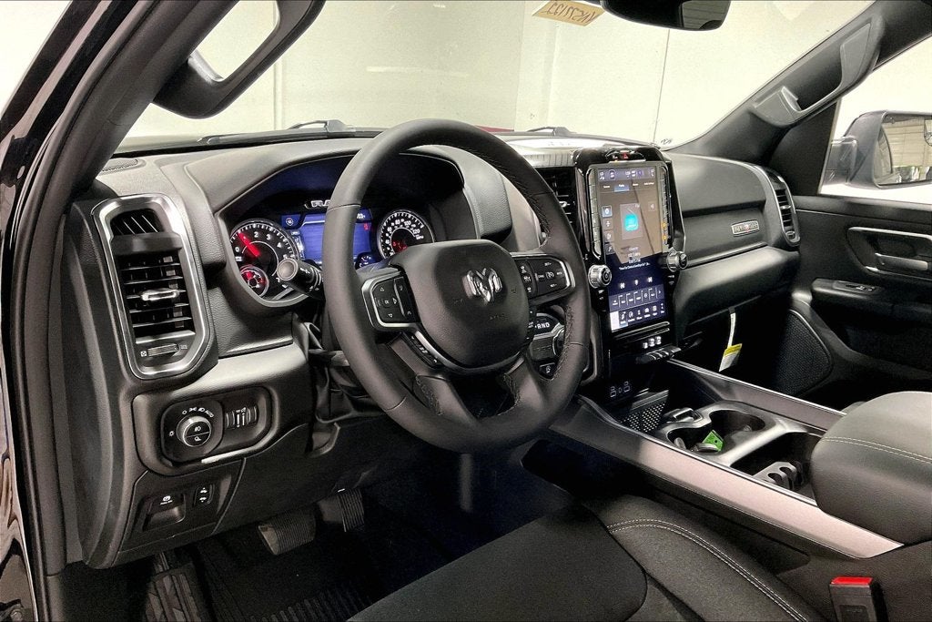 2027 RAM Ram 1500 RAM 1500 LONE STAR CREW CAB 4X2 5'7' BOX