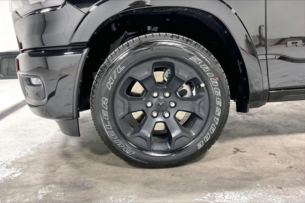 2027 RAM Ram 1500 RAM 1500 LONE STAR CREW CAB 4X2 5'7' BOX