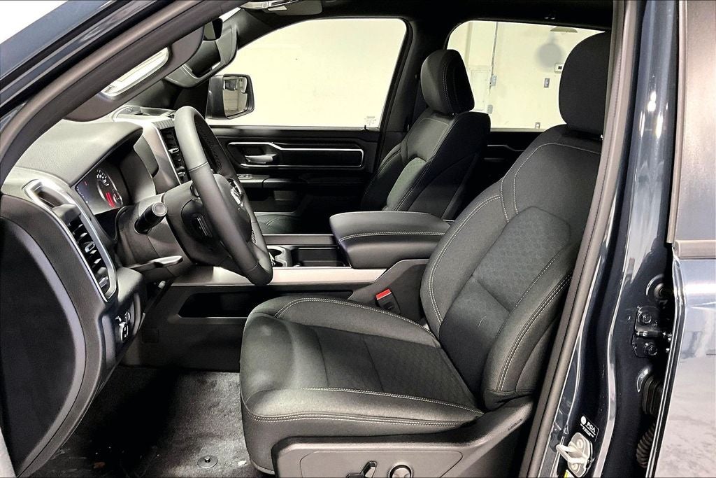 2026 RAM Ram 1500 RAM 1500 LONE STAR CREW CAB 4X2 5'7' BOX