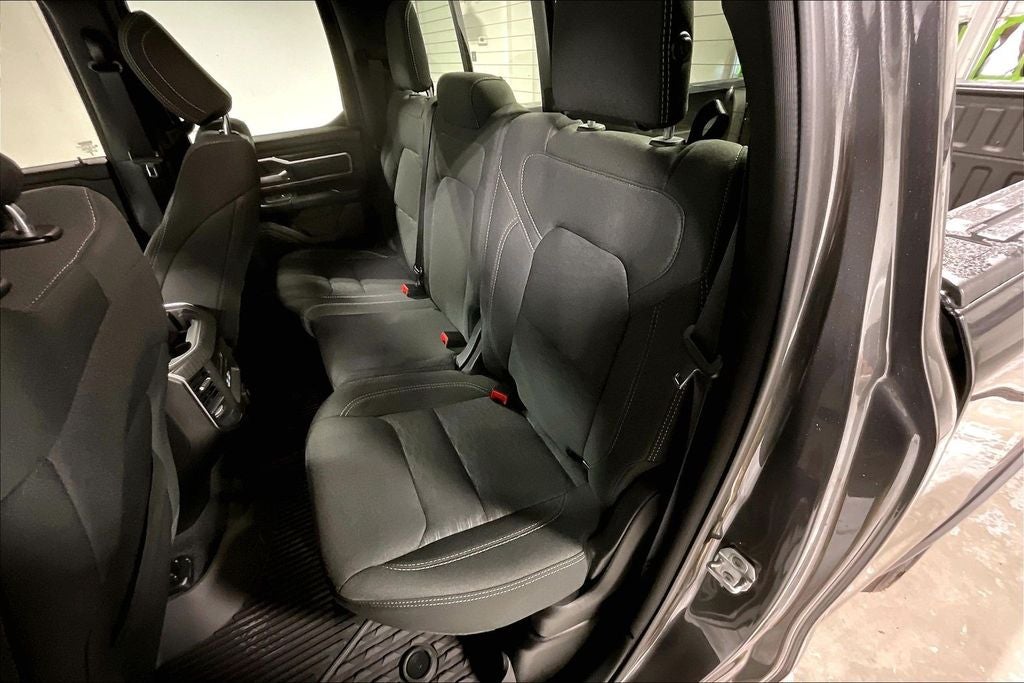 2025 RAM 1500 Big Horn Crew Cab 4x4 6'4' Box