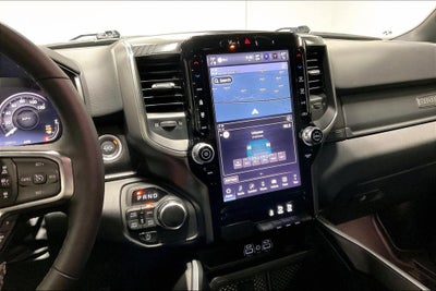 2025 RAM 1500 Big Horn Crew Cab 4x4 6'4' Box