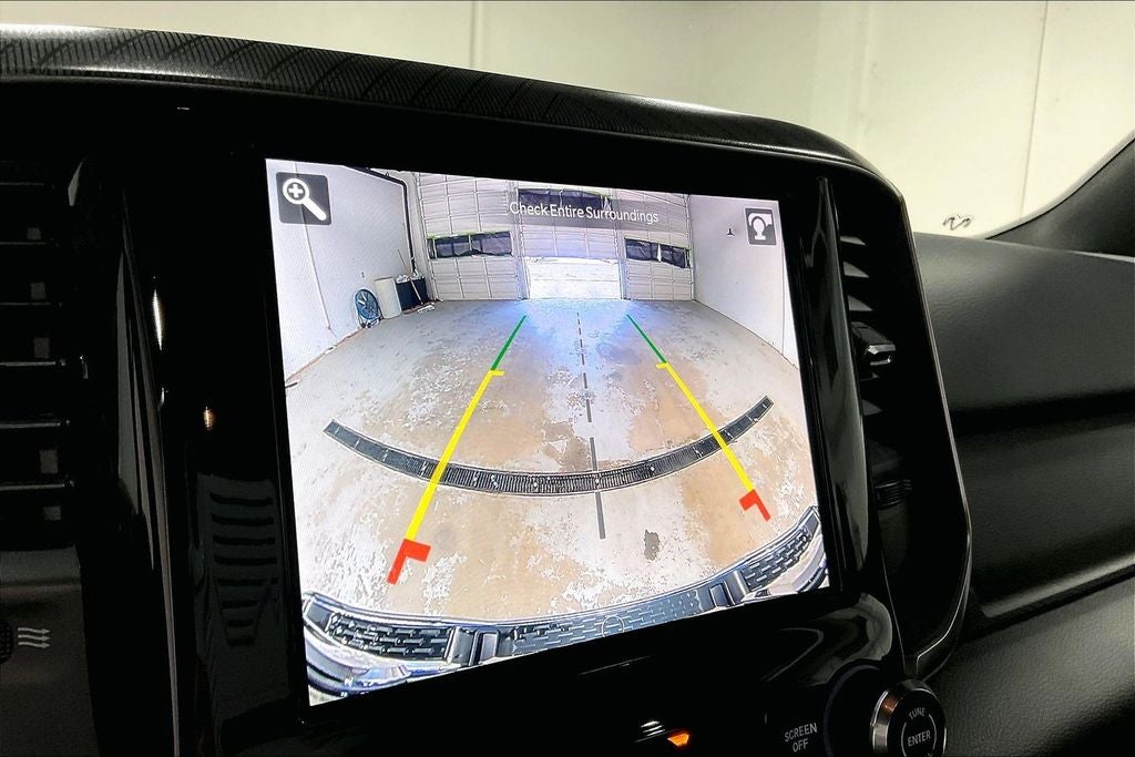 2025 RAM 1500 Big Horn Crew Cab 4x4 5'7' Box