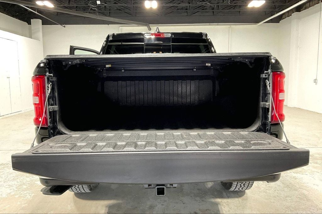 2025 RAM 1500 Big Horn Crew Cab 4x4 5'7' Box