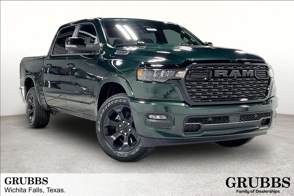 2026 RAM Ram 1500 RAM 1500 LONE STAR CREW CAB 4X4 5'7' BOX