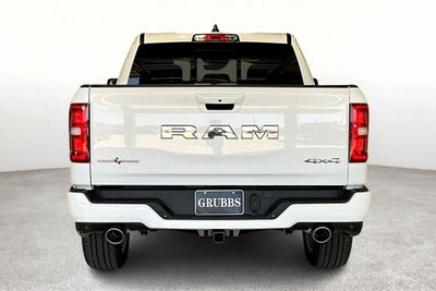 2025 RAM Ram 1500 RAM 1500 LONE STAR CREW CAB 4X4 5'7' BOX