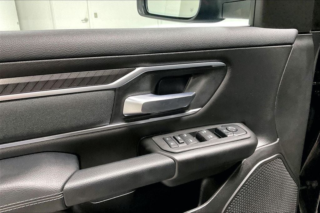 2027 RAM Ram 1500 RAM 1500 LONE STAR CREW CAB 4X4 5'7' BOX