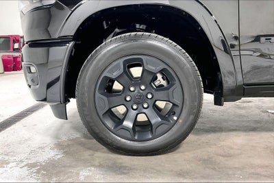 2027 RAM Ram 1500 RAM 1500 LONE STAR CREW CAB 4X4 5'7' BOX