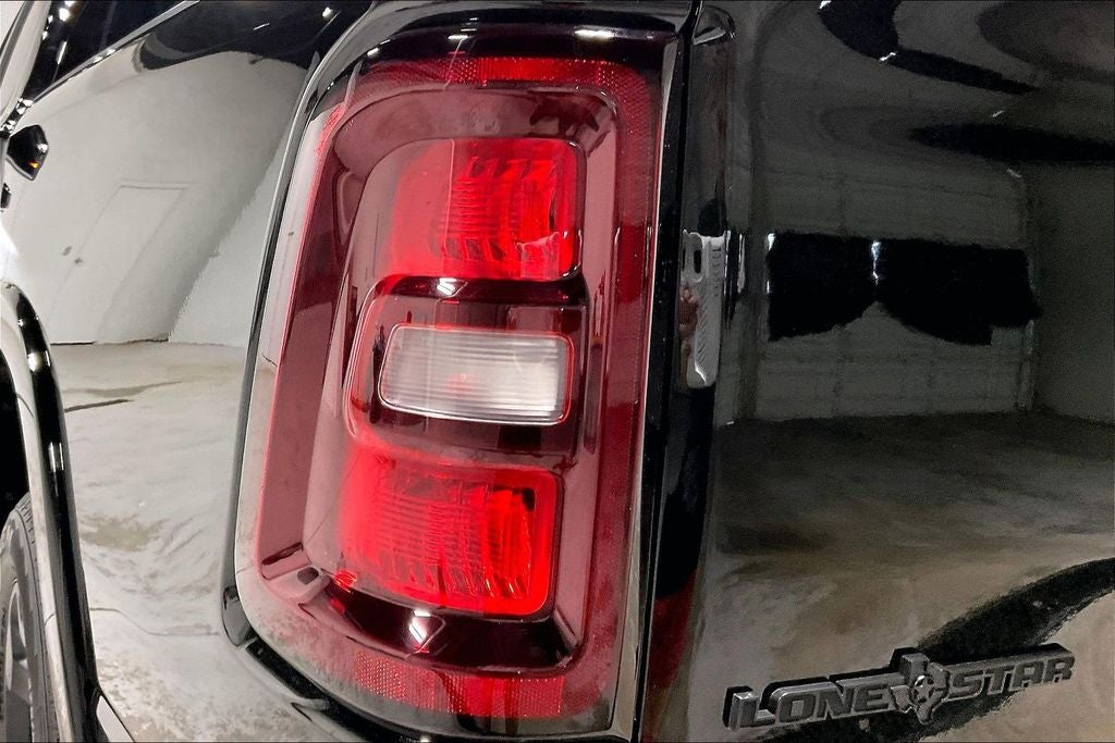 2027 RAM Ram 1500 RAM 1500 LONE STAR CREW CAB 4X4 5'7' BOX