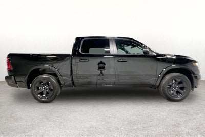 2027 RAM Ram 1500 RAM 1500 LONE STAR CREW CAB 4X4 5'7' BOX