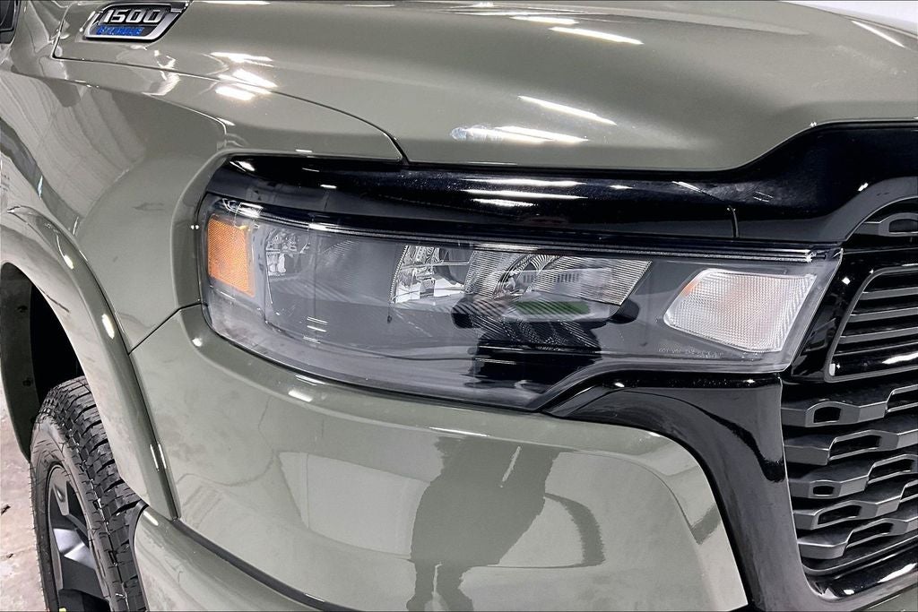 2026 RAM Ram 1500 RAM 1500 LONE STAR CREW CAB 4X4 5'7' BOX