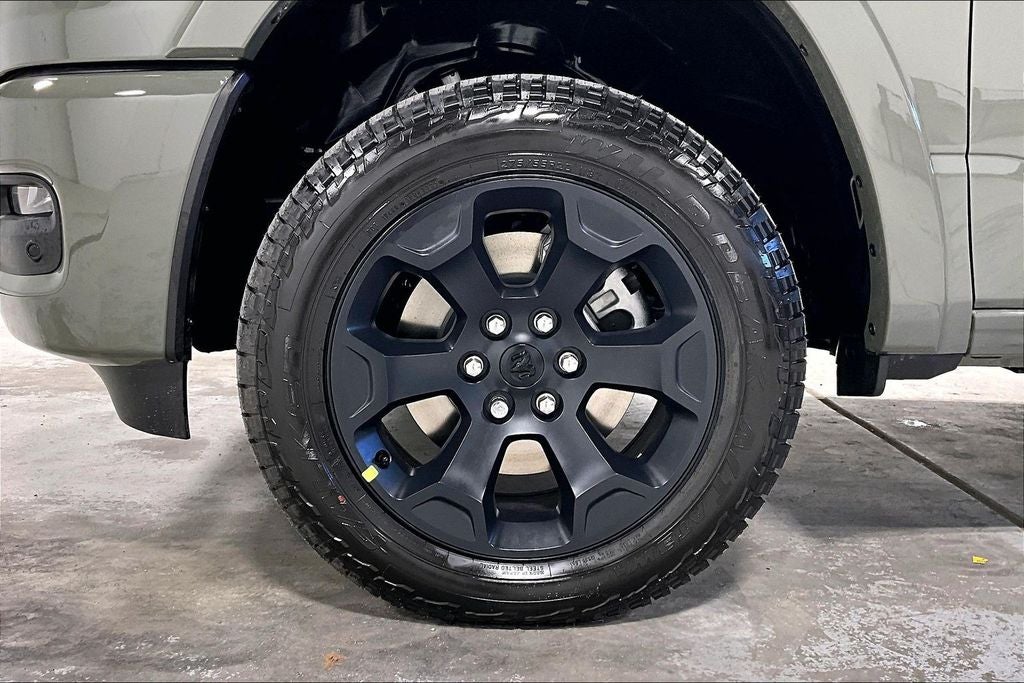 2026 RAM Ram 1500 RAM 1500 LONE STAR CREW CAB 4X4 5'7' BOX