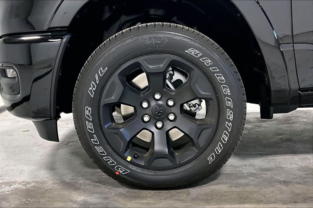 2026 RAM Ram 1500 RAM 1500 LONE STAR CREW CAB 4X4 5'7' BOX