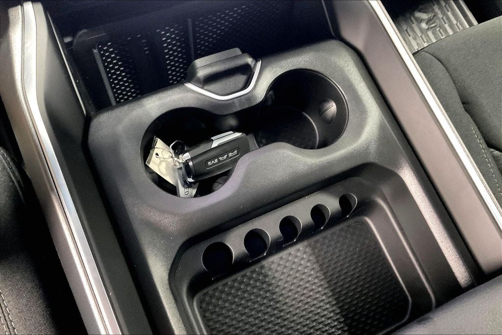 2026 RAM Ram 1500 RAM 1500 LONE STAR CREW CAB 4X4 5'7' BOX