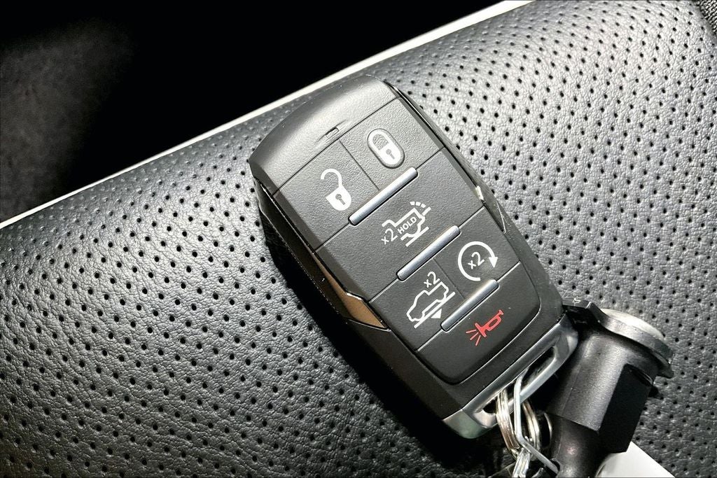 2026 RAM Ram 1500 RAM 1500 LIMITED CREW CAB 4X4 5'7' BOX