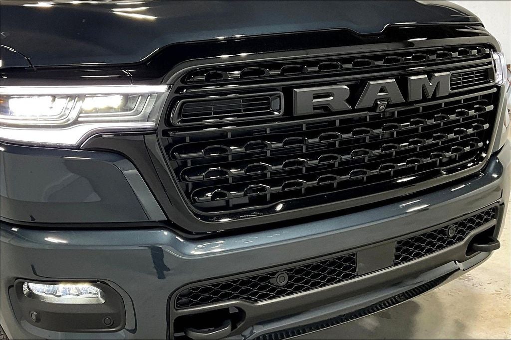 2026 RAM Ram 1500 RAM 1500 LIMITED CREW CAB 4X4 5'7' BOX