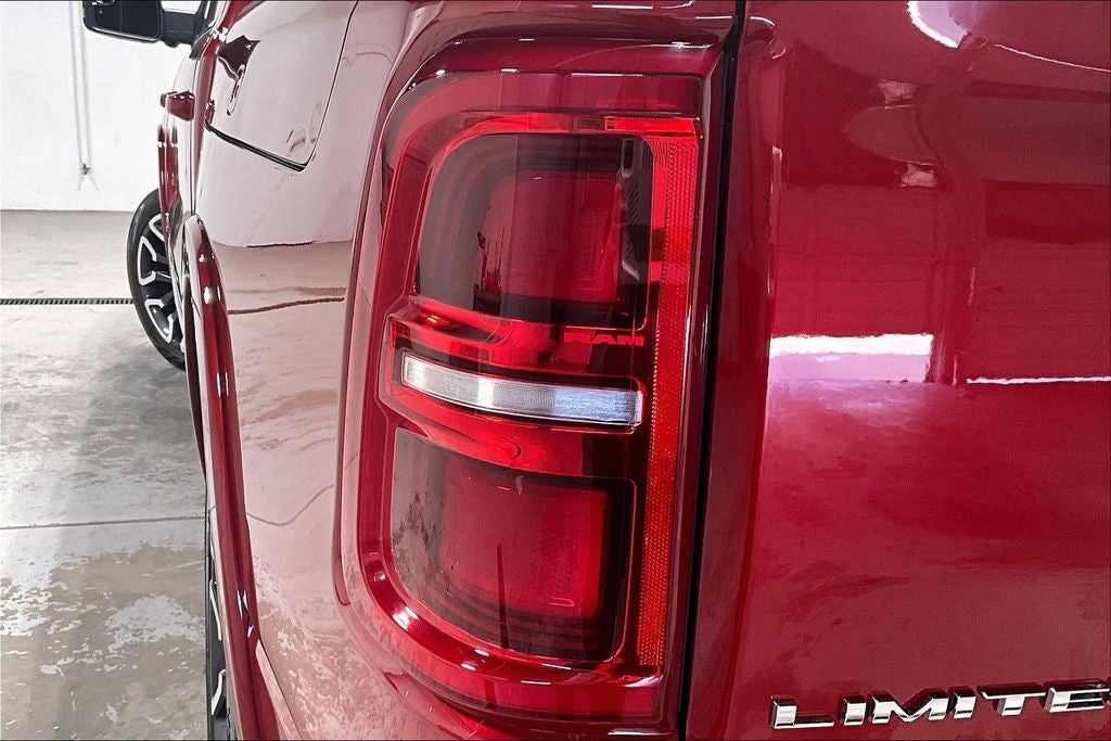 2026 RAM Ram 1500 RAM 1500 LIMITED CREW CAB 4X4 5'7' BOX