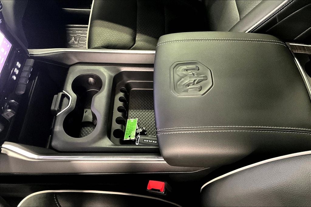 2025 RAM Ram 1500 RAM 1500 LARAMIE CREW CAB 4X4 5'7' BOX