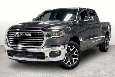 2026 RAM 1500 Laramie Crew Cab 4x4 5'7' Box