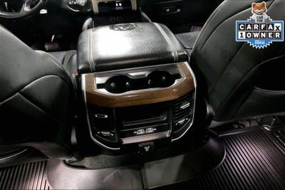2022 RAM 1500 Laramie Crew Cab 4x4 5'7' Box