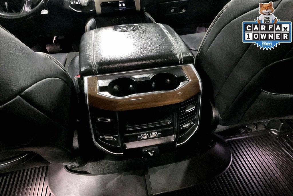 2022 RAM 1500 Laramie Crew Cab 4x4 5'7' Box
